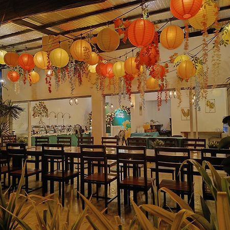 Plato De Ciudad II Hotel กาติกลัน ภายนอก รูปภาพ
