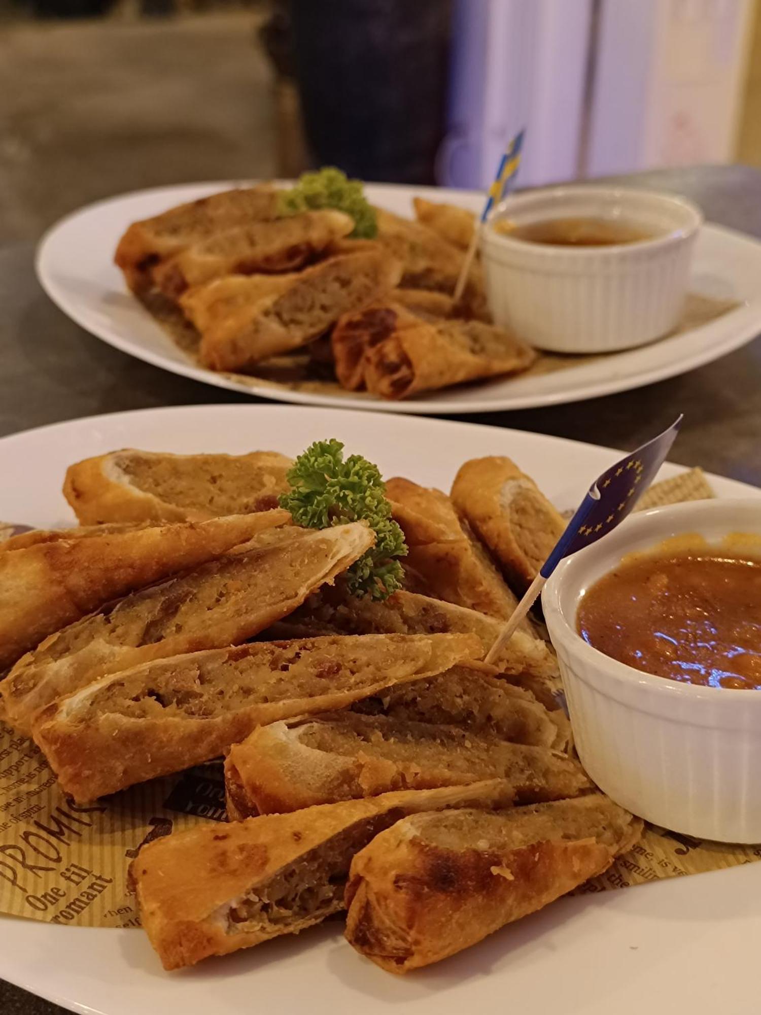 Plato De Ciudad II Hotel กาติกลัน ภายนอก รูปภาพ